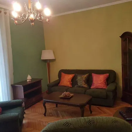 Apartment Miku -charming One Bedroom At Komuna E Parisit Tirana